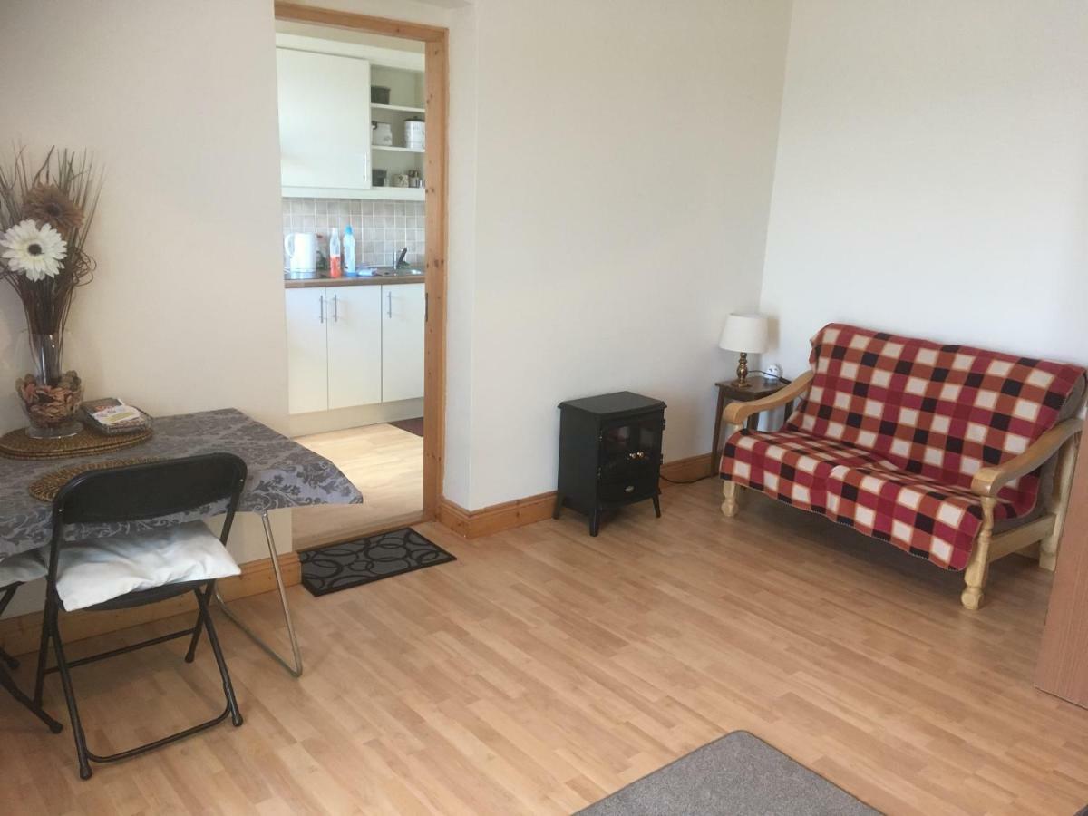 Baurleigh Studio Apartment P72F340 Lissaphooca Cross Roads Exterior foto